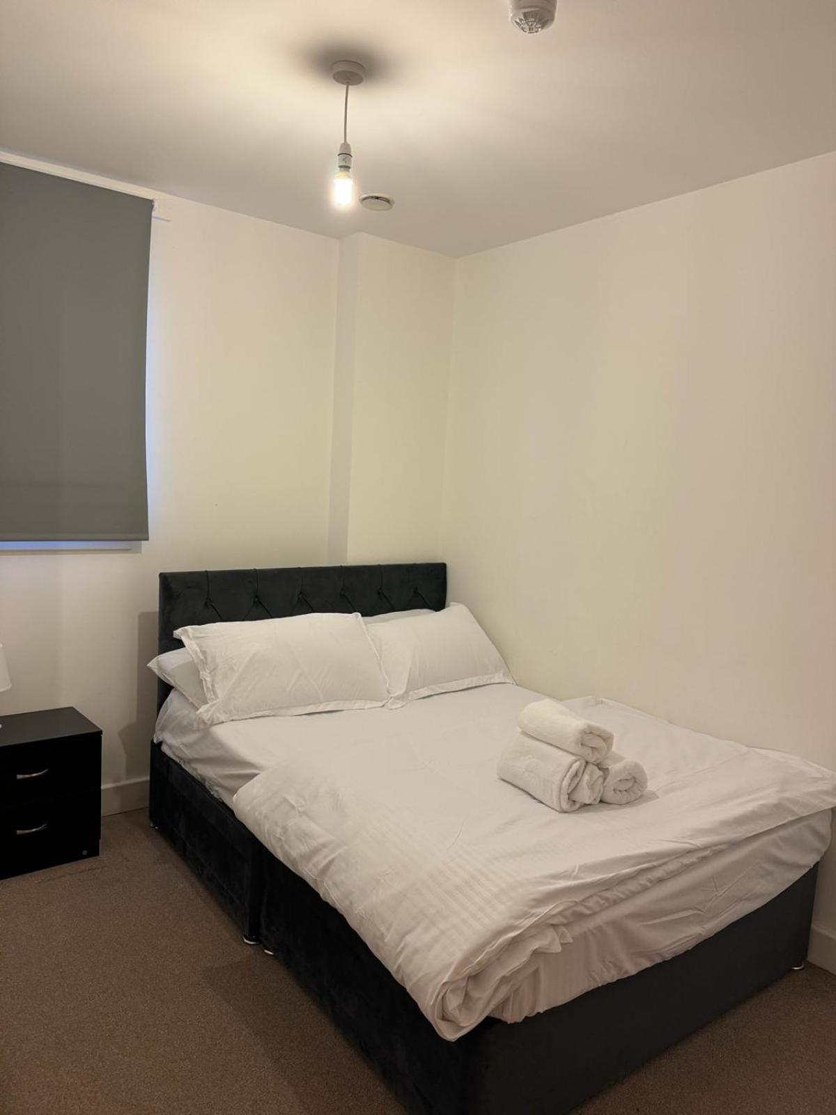 Spacious 2 Bedrooms Apartment In Stratford London Bagian luar foto